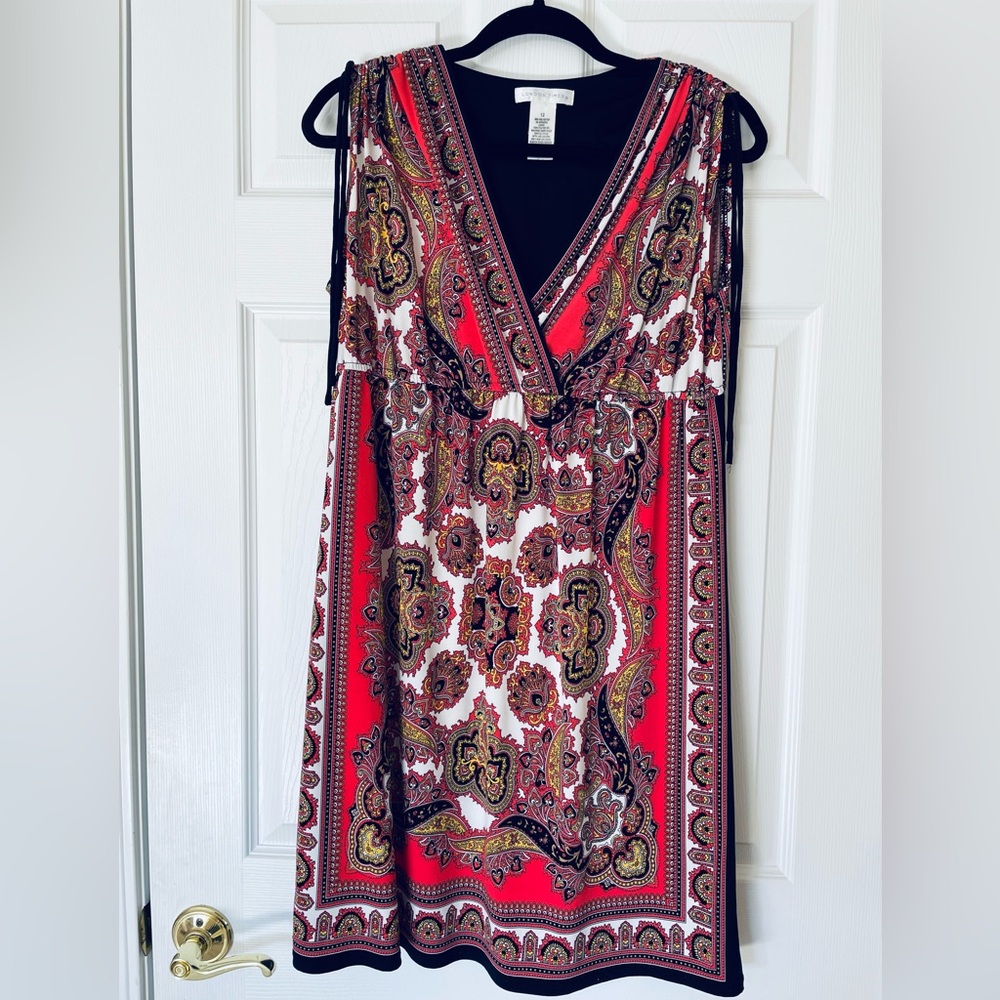 London Times | Sleeveless V-Neck Dress | Red & Black Paisley